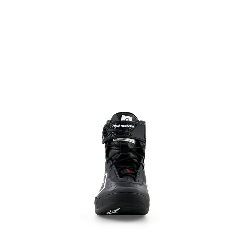 Alpinestars sko model Radar V2. Sort med hvid. Str. 38-49,5. FIA-8856-2018-godkendt.