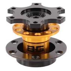 B-G Racing aftagelig ratnav 6x70 PCD (med bolte)