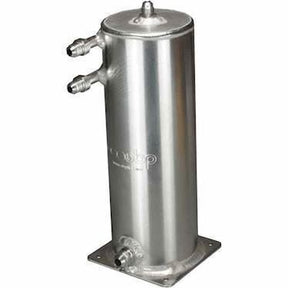 OBP 2 L benzin reservoir med 3 -6JIC og 1 -8JIC udgang. 100 mm i diameter og 280 mm høj