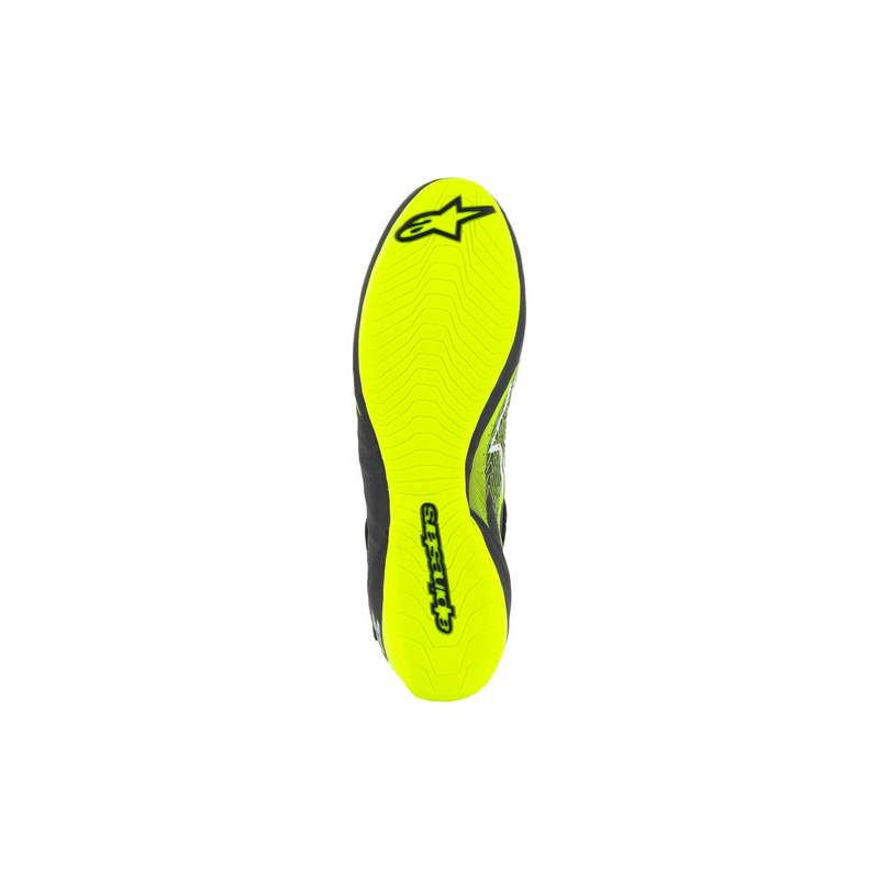 Alpinestars sko model Tech-1 Z V3. Str. 37-47. 6 farve muligheder. FIA-8856-2018-godkendt.