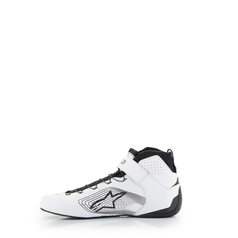 Alpinestars sko model Tech-1 Z V3. Str. 37-47. 6 farve muligheder. FIA-8856-2018-godkendt.