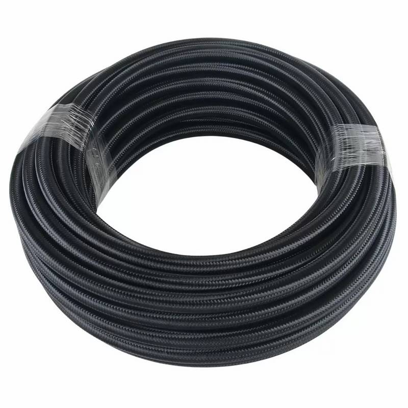 OBP stålarmeret sort teflon højtryksslange til olie/benzin til -4JIC fittings. Pris per meter