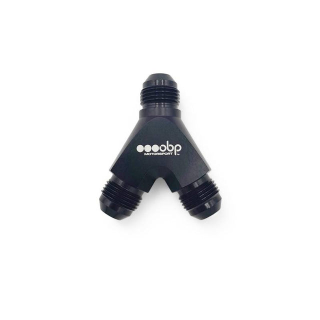 OBP Y-stykke adapter til fitting. -8JIC (han-han-han). Aluminium, sort.