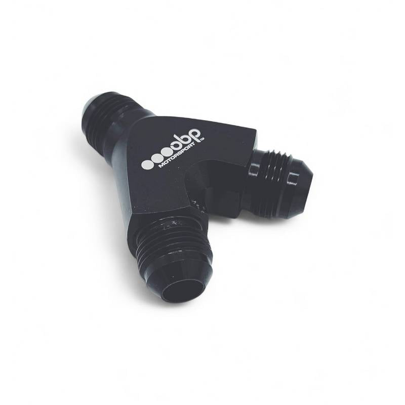 OBP Y-stykke adapter til fitting. -8JIC (han-han-han). Aluminium, sort.